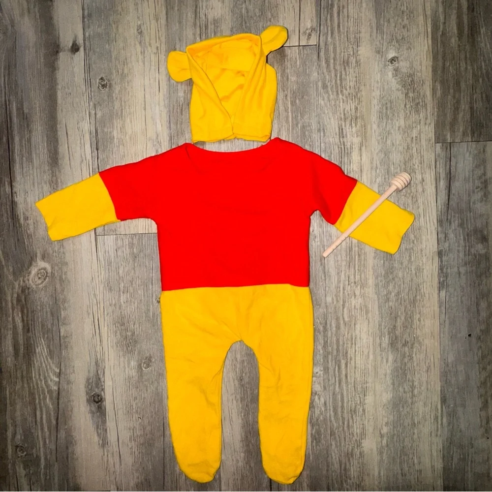 ☀️6/$20☀️ Winnie the Pooh Baby Costume